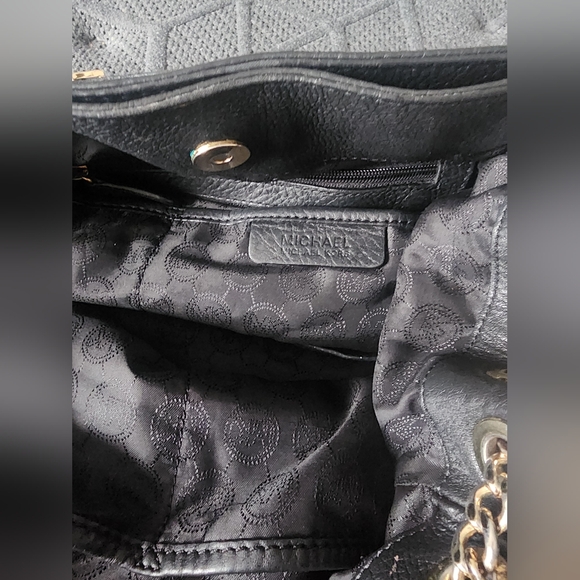 Michael Kors Black Leather Shoulder Bag - Picture 4 of 4